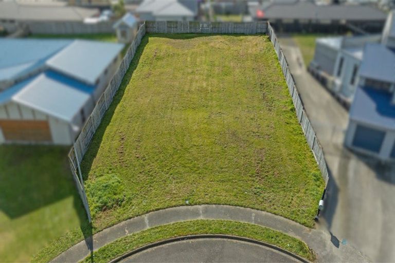 Photo of property in 13 Teppett Place, Foxton Beach, Foxton, 4815