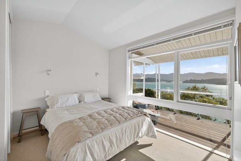 Photo of property in 348 Marine Drive, Charteris Bay, Governors Bay, 8971