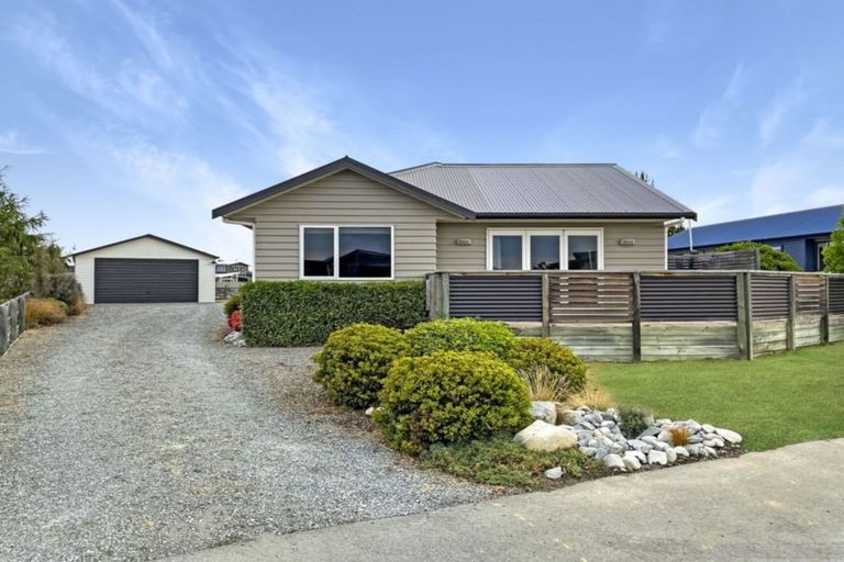 Photo of property in 3 Rhoboro Road, Twizel, 7901