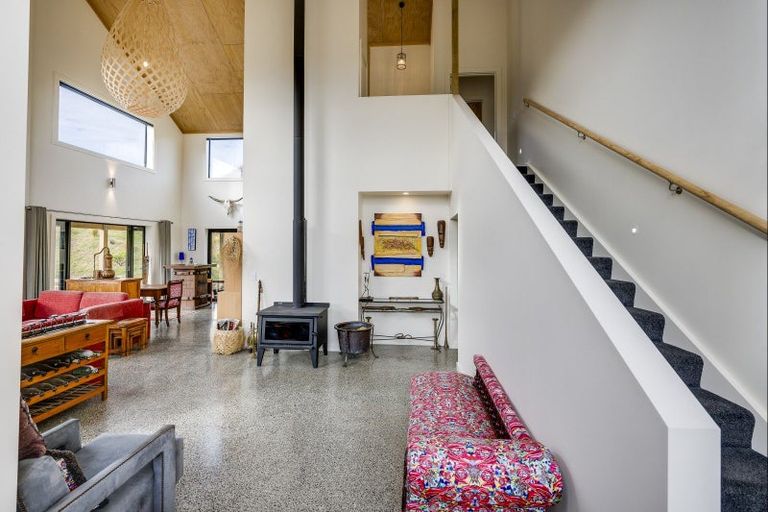 Photo of property in 76 Te Kapua Rise, Puketapu, Napier, 4182