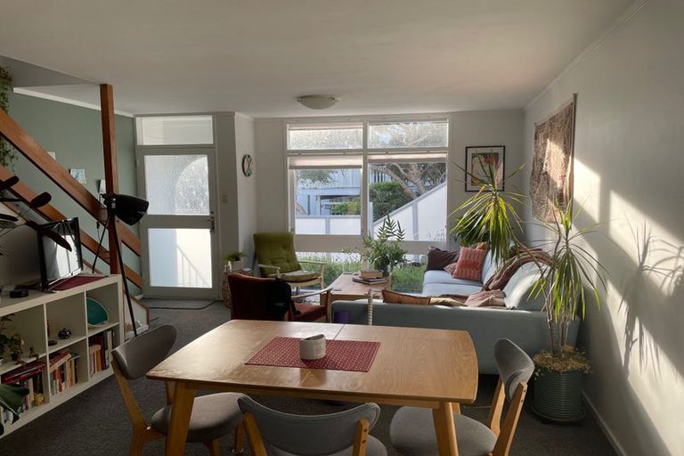 Photo of property in 151u8 Hataitai Road, Hataitai, Wellington, 6021