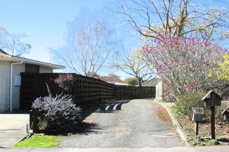 Photo of property in 73 James Cook Street, Havelock North, 4130
