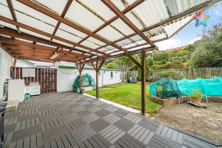 Photo of property in 2 Hildreth Street, Karori, Wellington, 6012