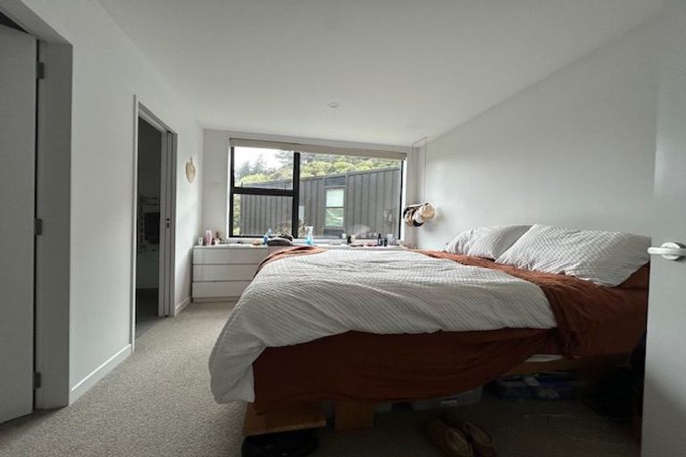 Photo of property in 41 Rua Kai Way, Brooklyn, Wellington, 6021