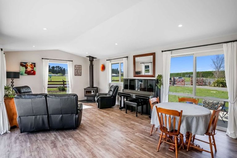 Photo of property in 5 Fantail Avenue, Amberley, 7410