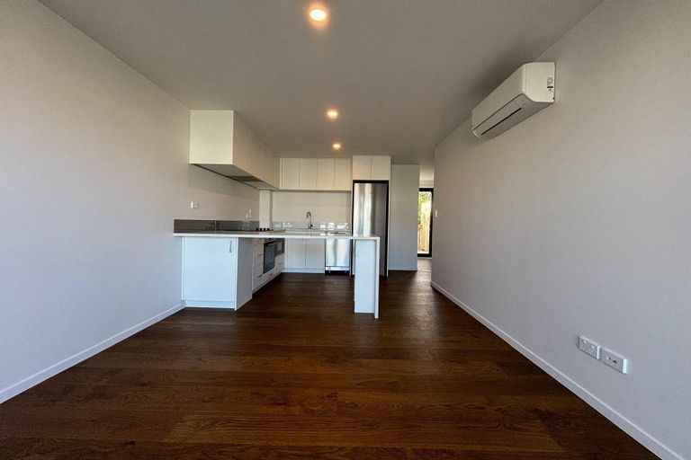 Photo of property in 35 Walmsley Road, Mangere, Auckland, 2022
