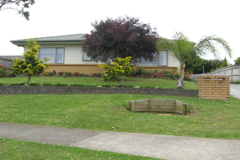Photo of property in 17 Peninsula Road, Mangere, Auckland, 2022