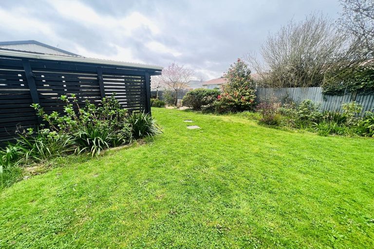 Photo of property in 100 Edward Avenue, Edgeware, Christchurch, 8013