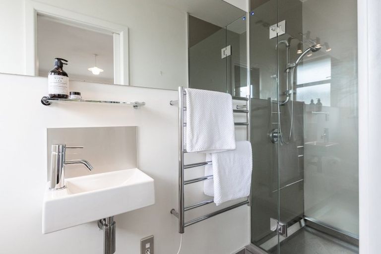 Photo of property in 407 Ikanui Road, Frimley, Hastings, 4120