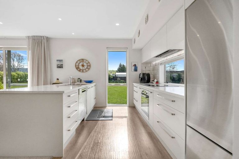 Photo of property in 3 Aberdeen Place, Amberley, 7410