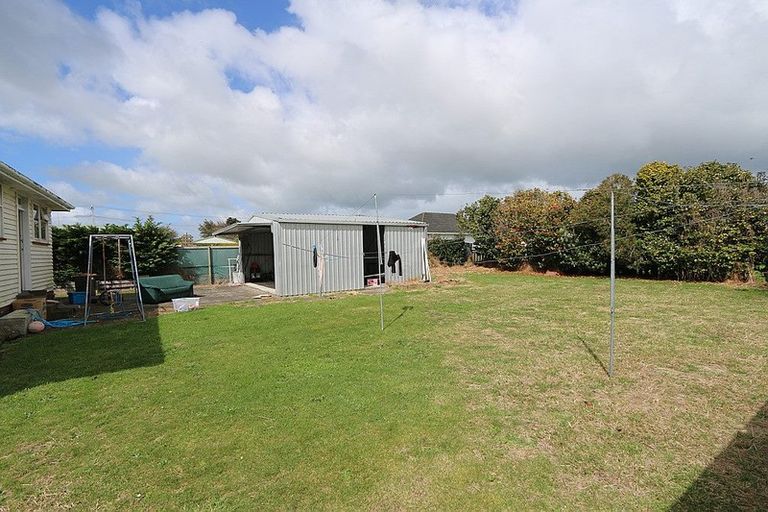 Photo of property in 47 Reid Avenue, Hawera, 4610