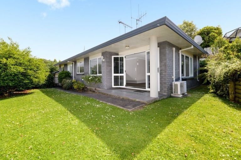 Photo of property in 72a Meander Drive, Welcome Bay, Tauranga, 3112
