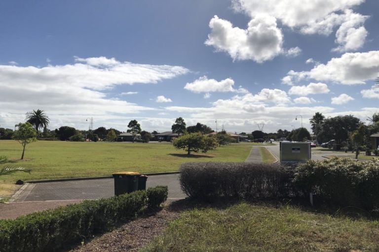 Photo of property in 9 Farmdale Court, Flat Bush, Auckland, 2019
