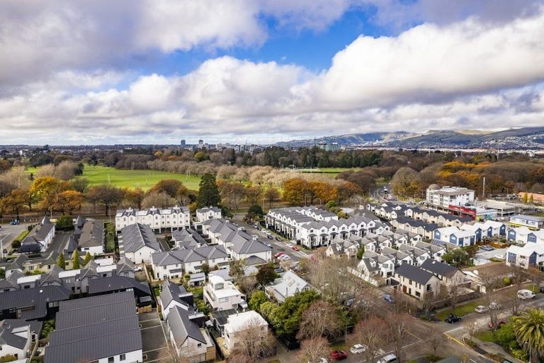 Photo of property in 2/18 Darvel Street, Riccarton, Christchurch, 8011