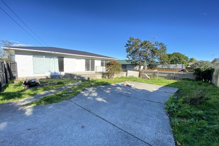 Photo of property in 13 Hyde Street, Manurewa East, Auckland, 2102