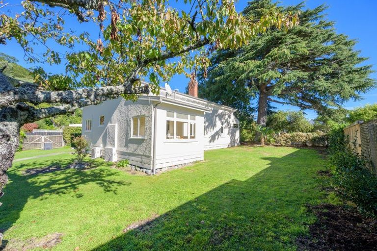 Photo of property in 15 Harper Street, Nelson, 7010