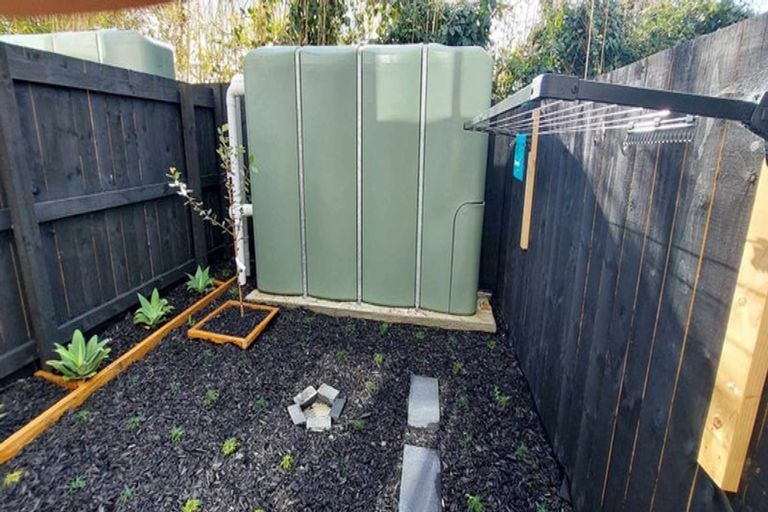 Photo of property in 9/24 Mili Way, Ranui, Auckland, 0612