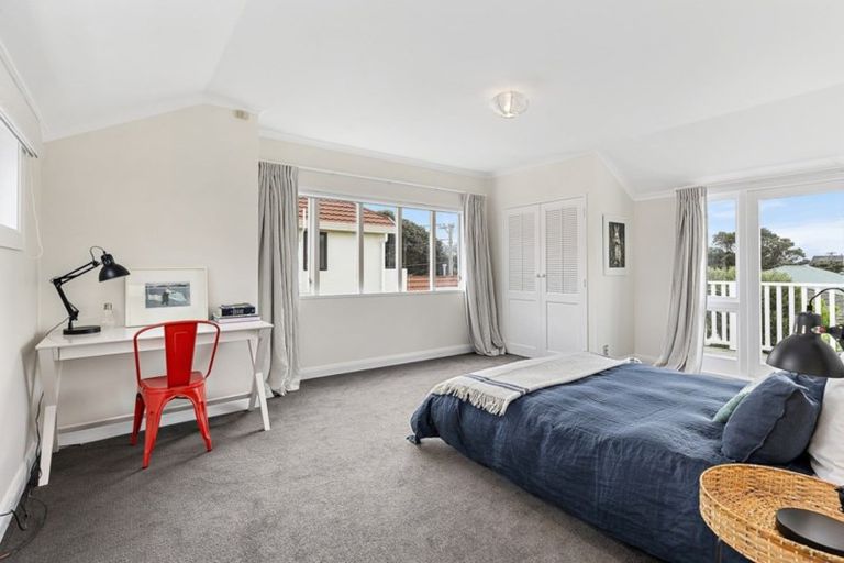 Photo of property in 45 Burnham Street, Seatoun, Wellington, 6022