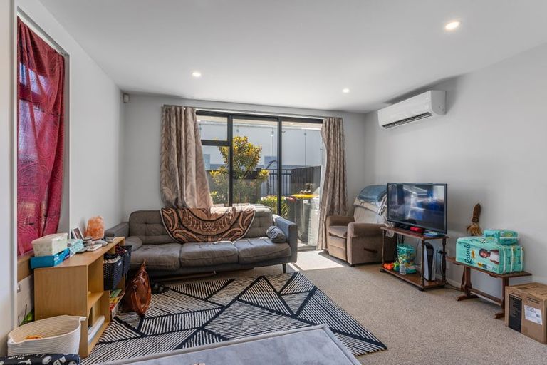 Photo of property in 1/8 New Brighton Road, Shirley, Christchurch, 8061