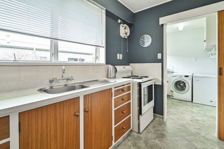 Photo of property in 220b Wolseley Street, Mayfair, Hastings, 4122