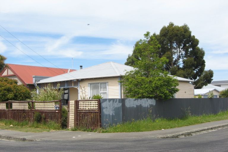 Photo of property in 13 Dampier Street, Woolston, Christchurch, 8023