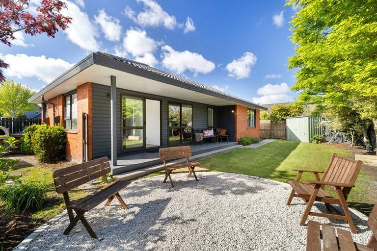 Photo of property in 27 Royleen Street, Casebrook, Christchurch, 8051
