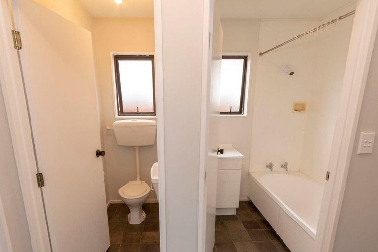 Photo of property in 17a Kowhai Avenue, Rangiora, 7400