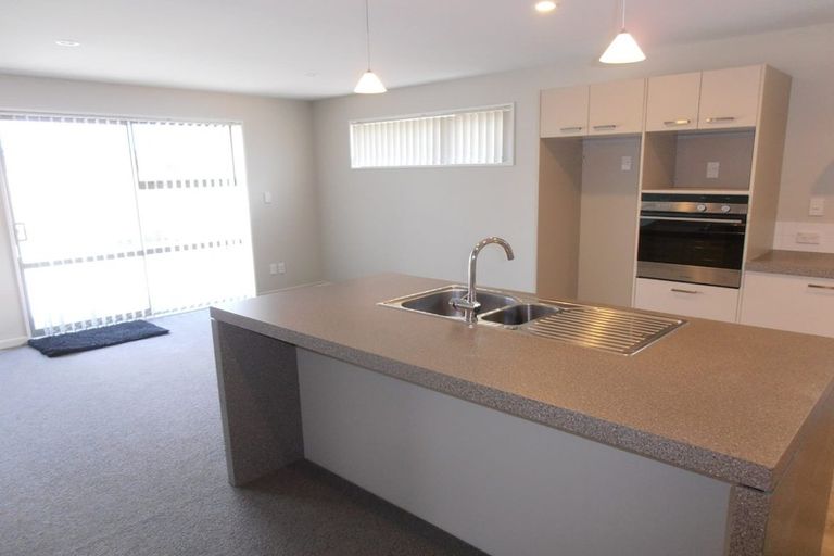 Photo of property in 8 Bowmore Lane, Broomfield, Christchurch, 8042