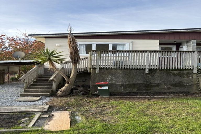 Photo of property in 74 Valley Road, Paraparaumu, 5032