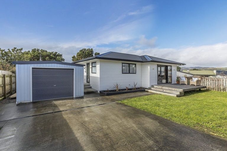 Photo of property in 6a Matatiro Street, Titahi Bay, Porirua, 5022