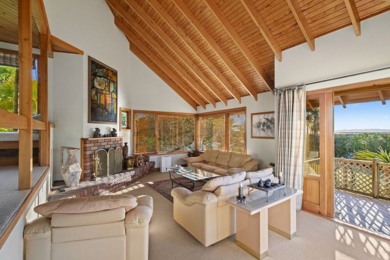 Photo of property in 218 Settlement Road, Papakura, 2110