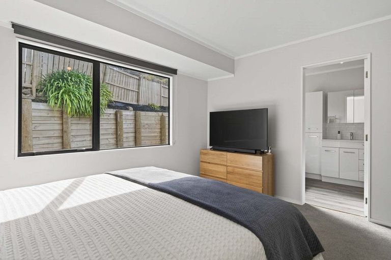 Photo of property in 19 Mamaku Rise, Welcome Bay, Tauranga, 3112