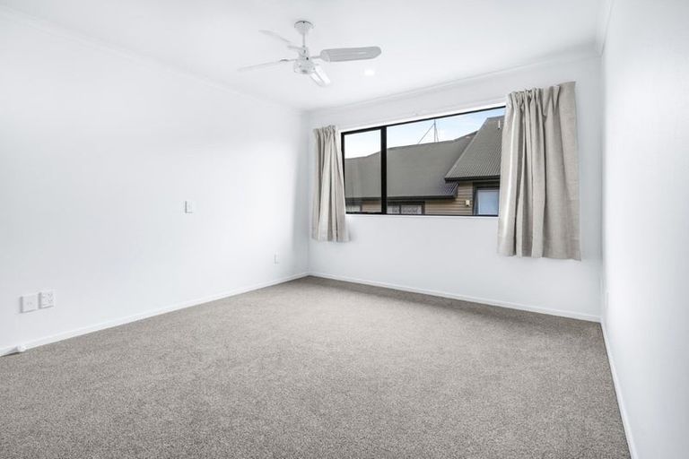 Photo of property in 12c Kelvin Place, Hamilton East, Hamilton, 3216