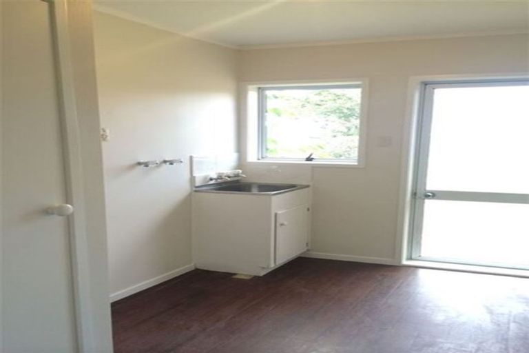 Photo of property in 74 Deacon Road, Riverhead, Kumeu, 0892