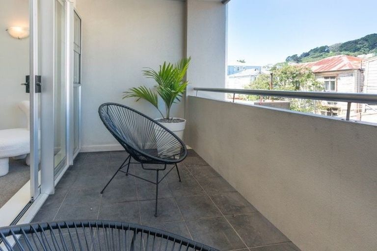 Photo of property in Elizabeth Street Chapel, 7/6 Elizabeth Street, Mount Victoria, Wellington, 6011
