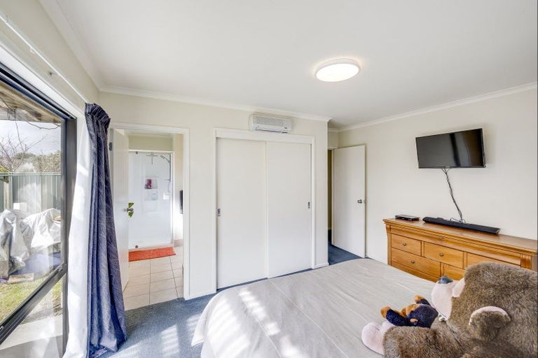 Photo of property in 6 Prestige Place, Flaxmere, Hastings, 4120