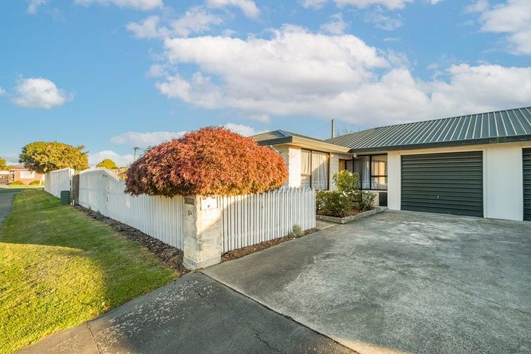 Photo of property in 9 Trevor Street, Hornby, Christchurch, 8042