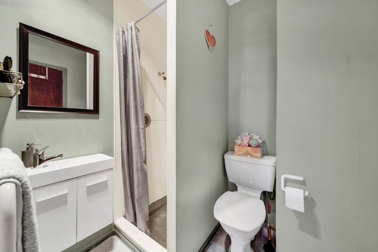 Photo of property in 61 Turuturu Road, Hawera, 4610