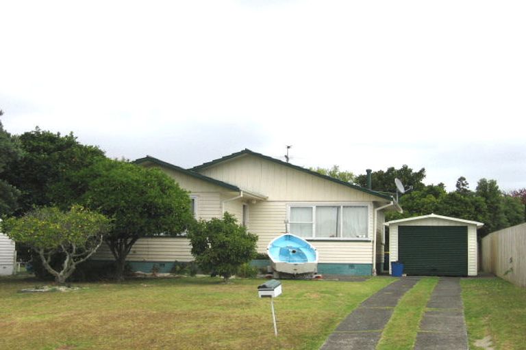 Photo of property in 5 O'donn Avenue, Beach Haven, Auckland, 0626