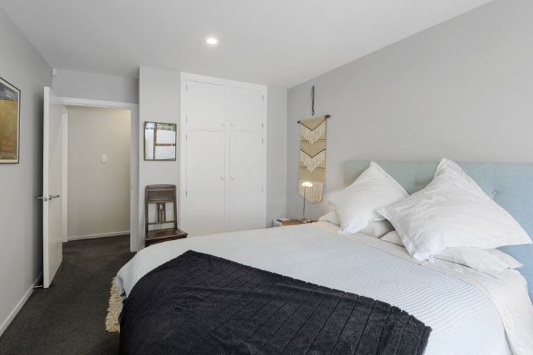 Photo of property in 2/24 Champion Street, Edgeware, Christchurch, 8013