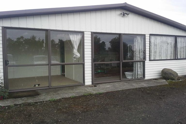 Photo of property in 15 Newcombe Road, Otaua, Waiuku, 2682