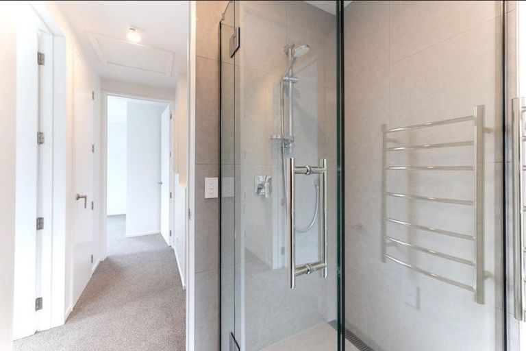 Photo of property in 2/91 Springfield Road, St Albans, Christchurch, 8014