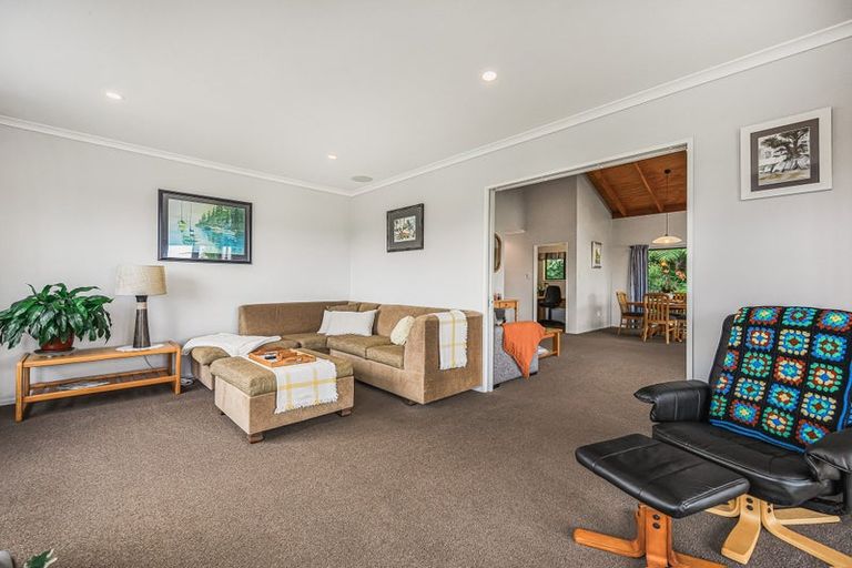 Photo of property in 14 Apollo Place, Snells Beach, 0920