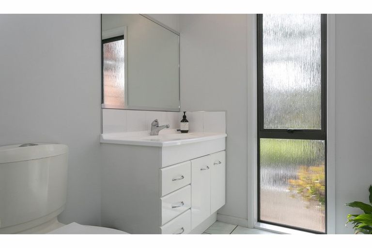 Photo of property in 864 Whangamata Road, Kinloch, Taupo, 3377