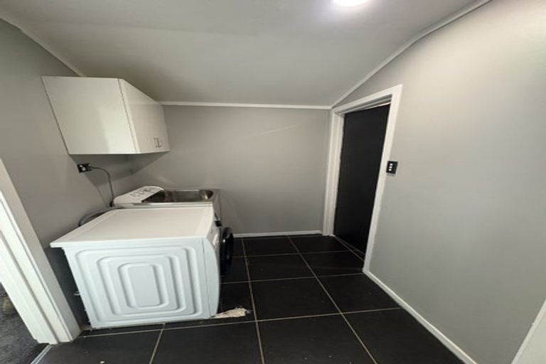 Photo of property in 24 Wilkin Street, Rotherham, 7379