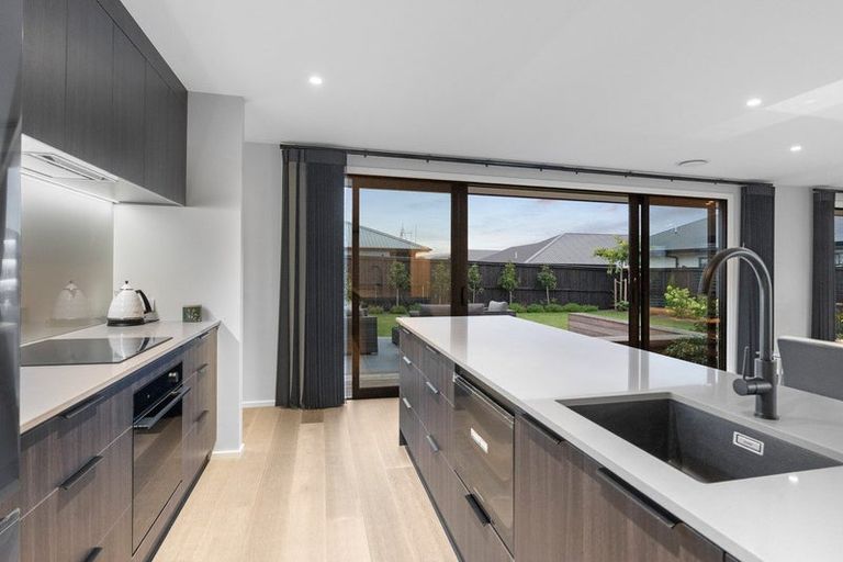 Photo of property in 21 Armadale Street, Mosgiel, 9024