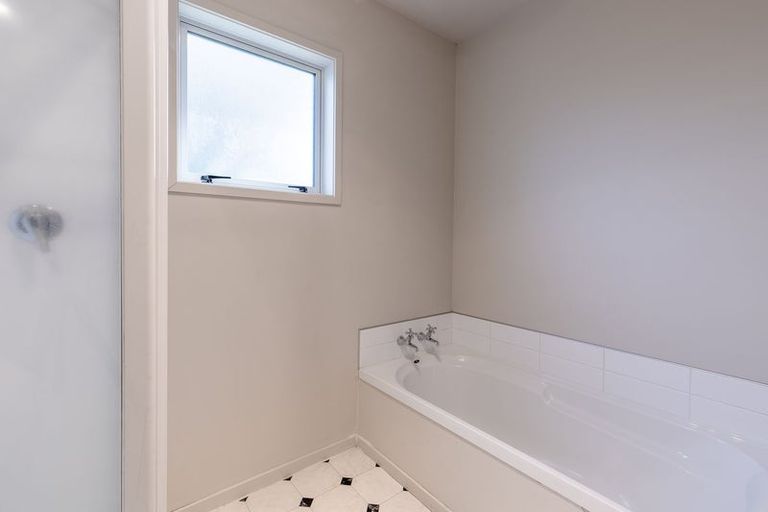 Photo of property in 24 Tongariro Road, Turangi, 3334