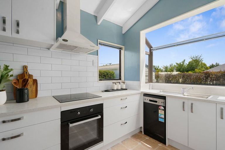 Photo of property in 33 Weld Street, Cambridge, 3434