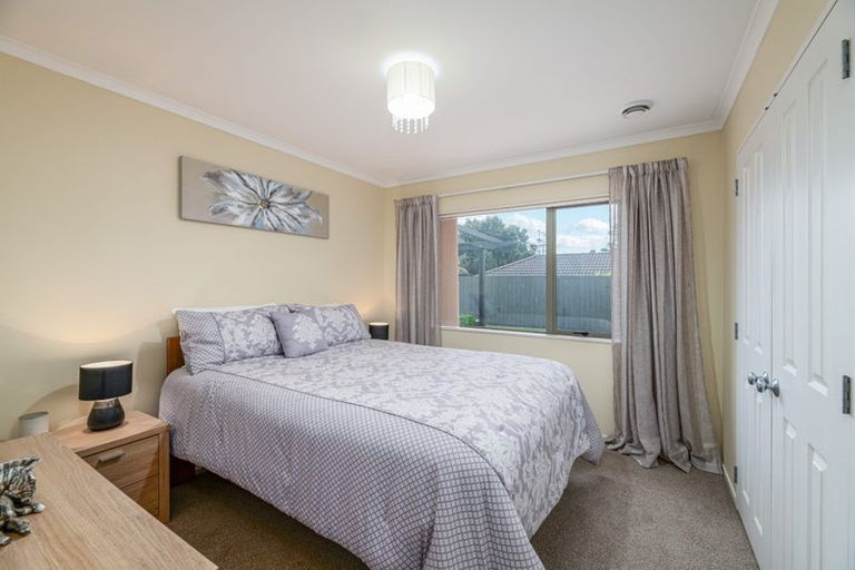 Photo of property in 56 Highfields Terrace, Henderson, Auckland, 0612