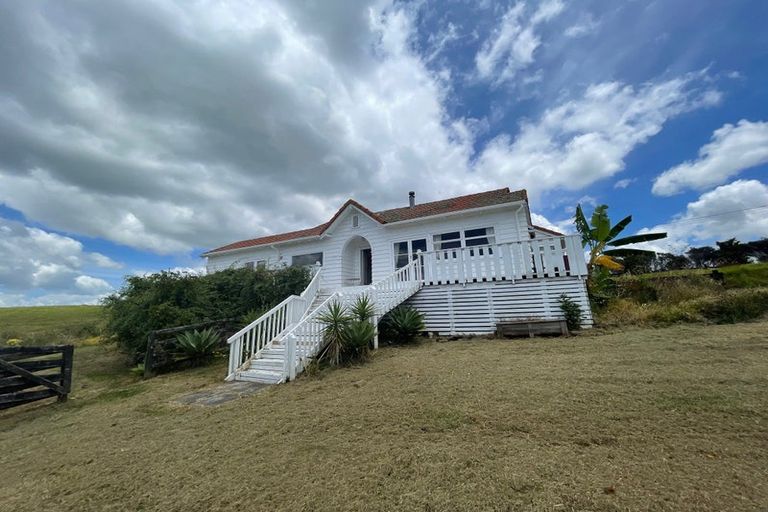 Photo of property in 237 Pahi Road, Pahi, Paparoa, 0571
